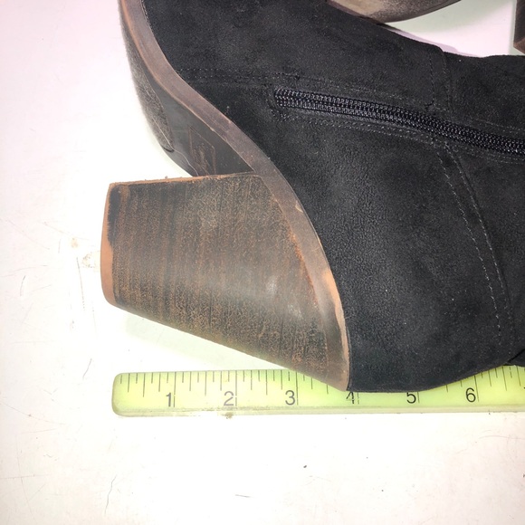 FERGALICIOUS BY FERGIE WOMEN’S 11 BLACK ZIP BOOTS / VERY NICE CONDITION - Picture 6 of 9